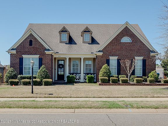 2nd image of 4131 Clermont Dr