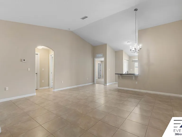 25 Louisville Dr #A — Photo 9
