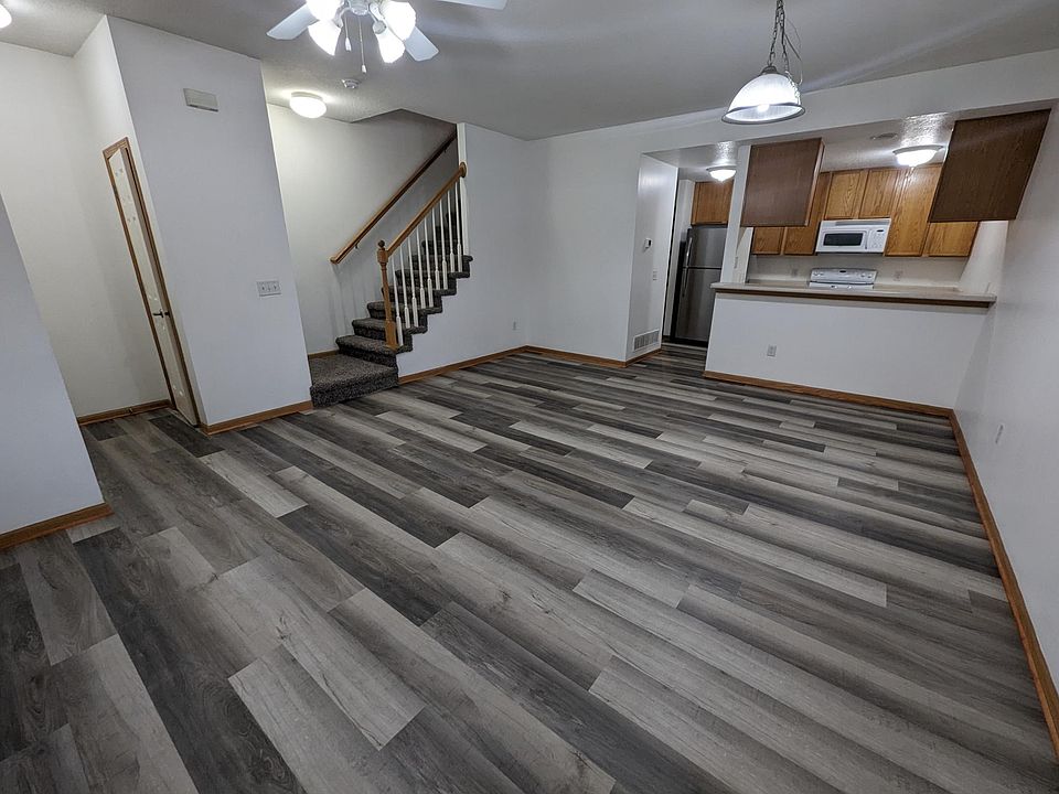 1st image of 1116 NE 8th Ln #1116