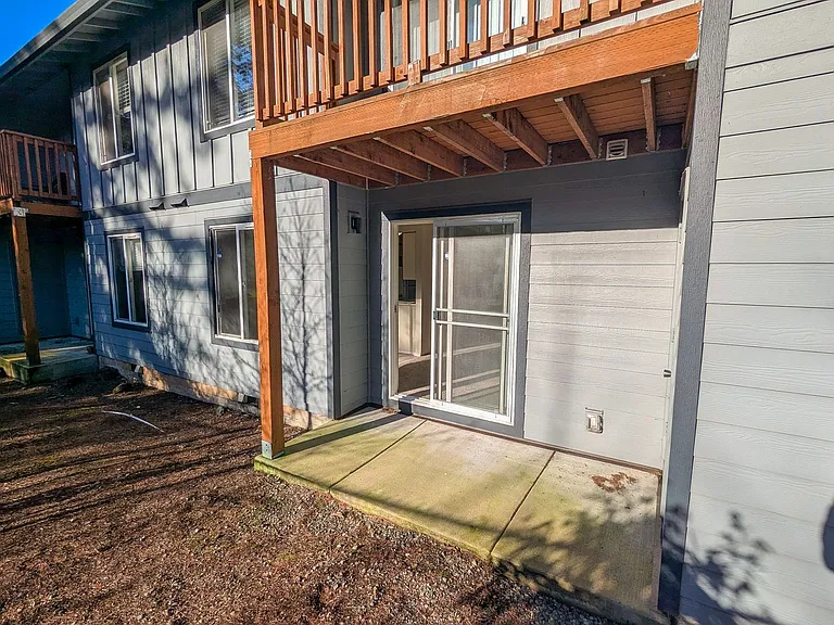Silverwood Apartments — Photo 104