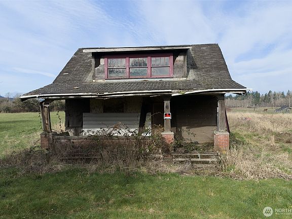 3rd image of 673 Monte Elma Road