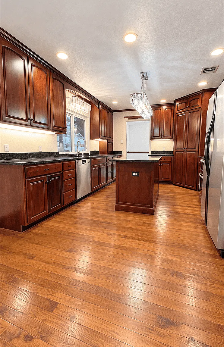 4 bed, 2.5 bath, 2513 sqft, $2,695 — Photo 3