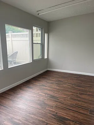 Rented by Metropolis International Realty Inc. | media 12