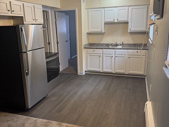 2nd image of 2450 Boudinot Ave APT 8