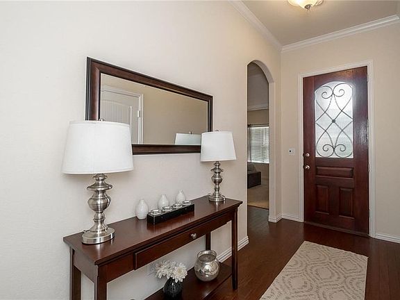 4th image of 1645 Falconet Ct
