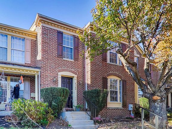 2nd image of 4560 Kingscup Ct
