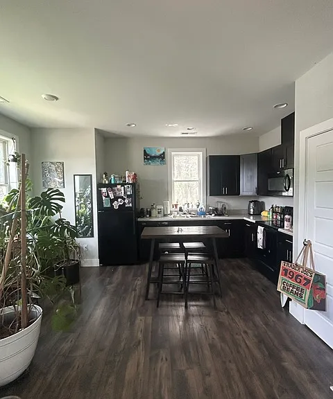 1 Cole St — Photo 5