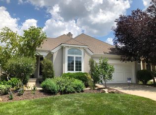 11863 S Hallet St, Olathe, KS 66062