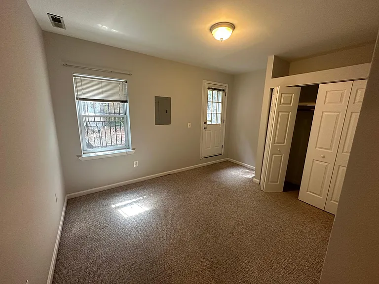 914 S Hanover St #1 — Photo 17