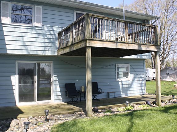 2nd image of 22951 Riverside Dr