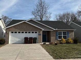 2029 Waynedale Ct, Middletown, OH 45044