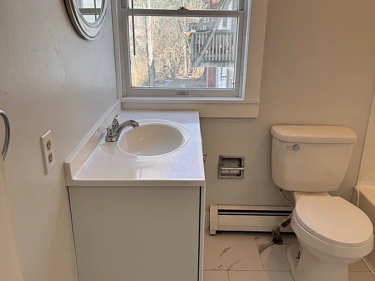 317 S Main St #6 — Photo 17