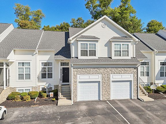 3rd image of 8414 Hickory Overlook
