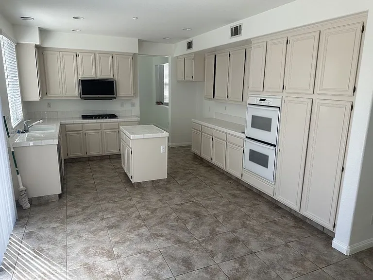 11306 Trailstone Ct — Photo 5