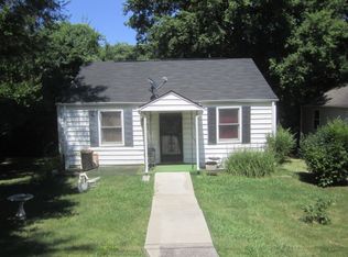 1510 Iroquois St, Knoxville, TN 37915