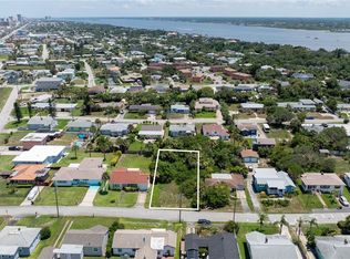 130 Rosalyn Ave, Daytona Beach, FL 32118