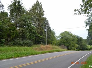 Corinth Rd, Marion, IL 62959