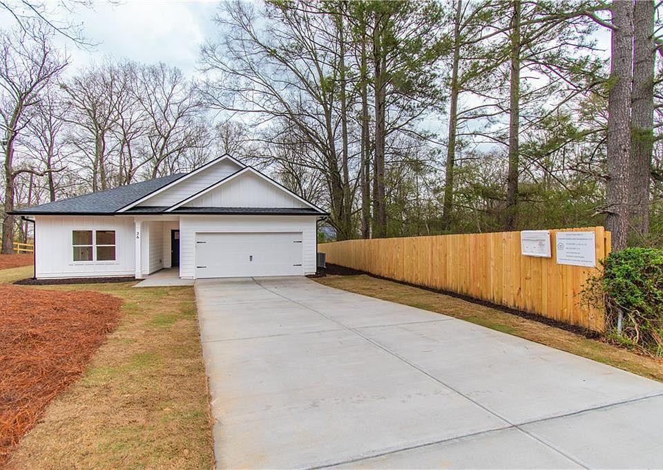 1st image of 26 Blackberry Rdg