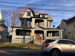 106-108 Oakland Ter, Hartford, CT 06112