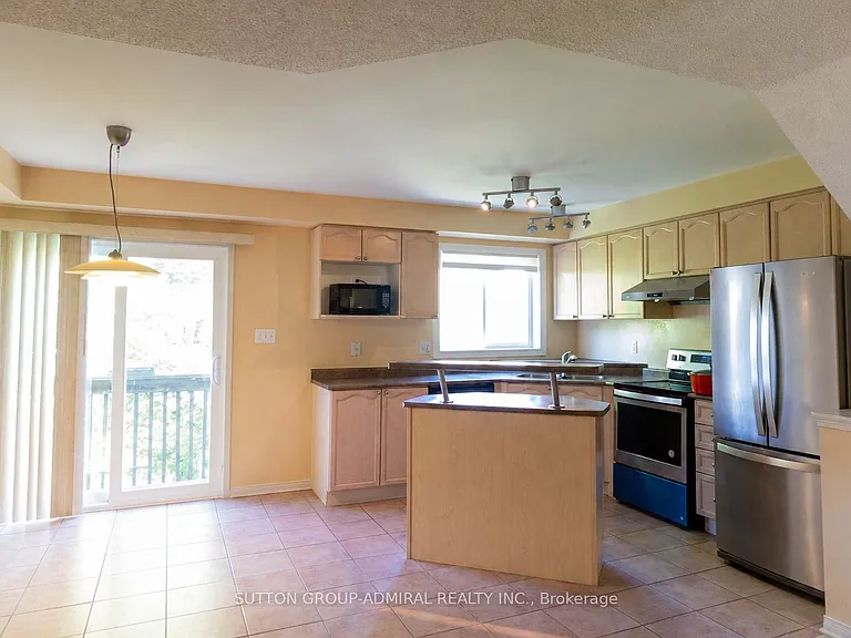 5530 Glen Erin Dr #176 — Photo 9