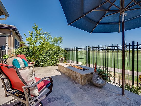 4th image of 37045 N Stoneware Dr