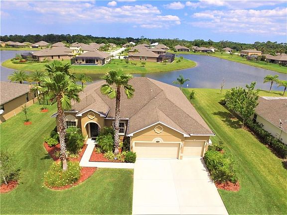 2nd image of 4742 Ashley Lake Cir
