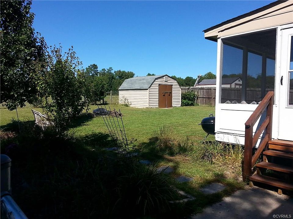 2nd image of 3026 Fielding Rd
