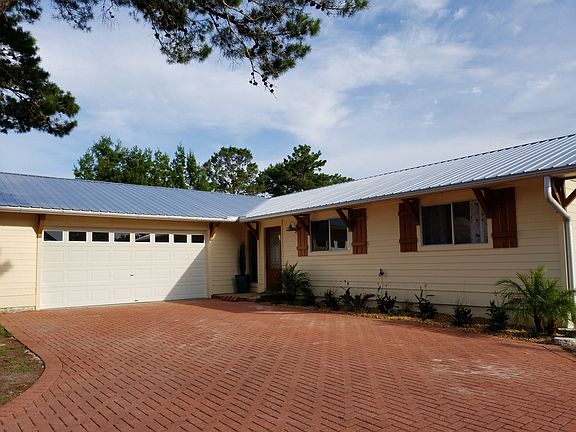 Brick paved driveway