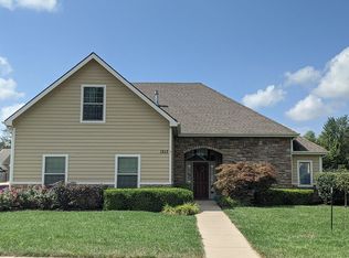 1513 Acorn Ln, Eudora, KS 66025