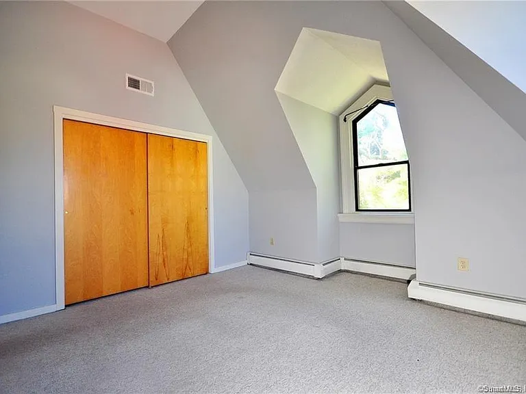 12 Charter Oak Pl #3F — Photo 12