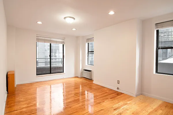 Rented by WAM Partners - William Moses Co. | media 37