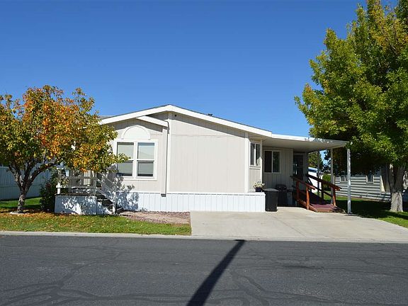 3rd image of 1605 Grandview Dr N Spc 38
