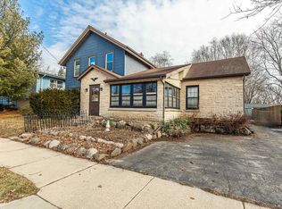 5707 Main St, Mc Farland, WI 53558