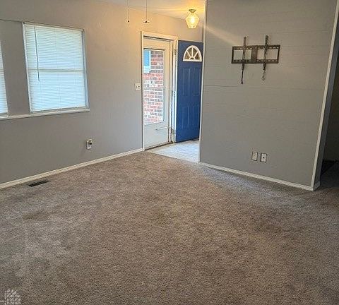 3rd image of 2077 Pueblo Dr