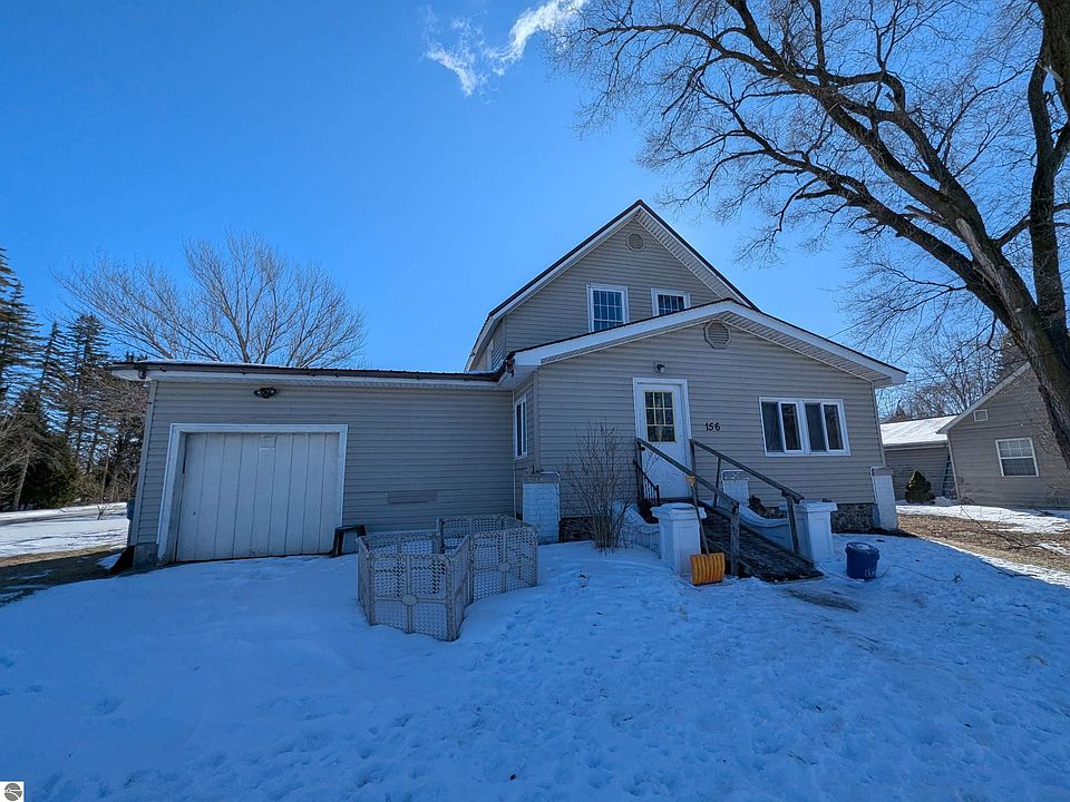1st image of 156 N Mackinaw Rd