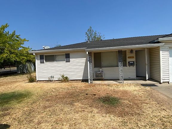 2nd image of 4022 63rd St #4024