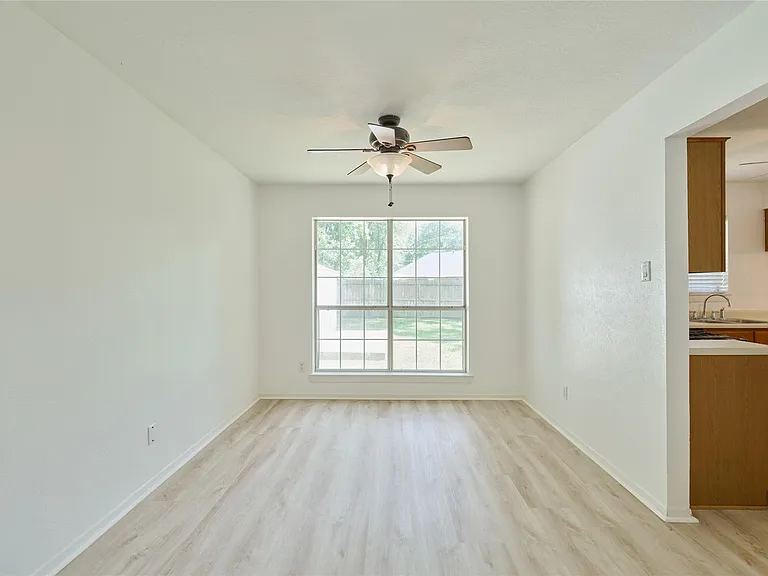 188 N Golden Arrow Cir — Photo 8