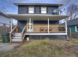 10 Stonington Rd, Norwich, CT 06360