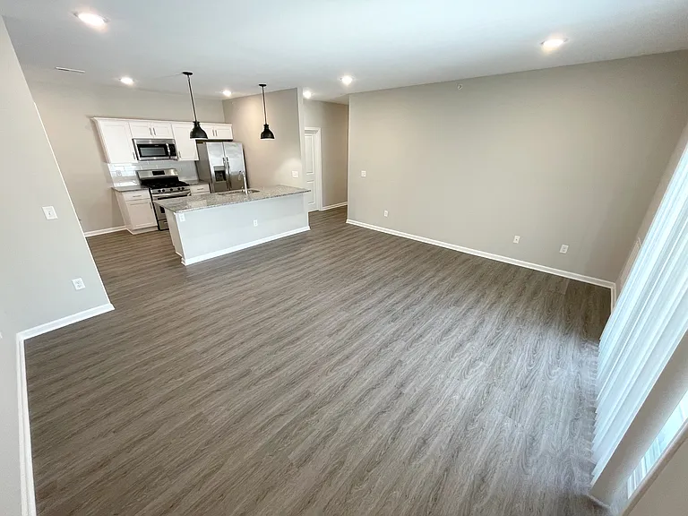280 Shadow Ln — Photo 7