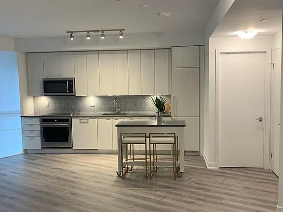 3rd image of 38 Iannuzzi St #509