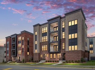 22149 Headwater Ter, Ashburn, VA 20148