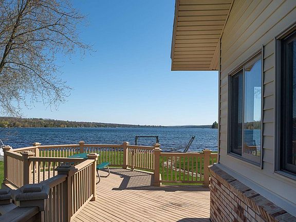 3rd image of 151 Beaver Shores Dr