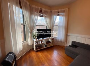 206 Commonwealth Ave APT 7, Boston, MA 02116