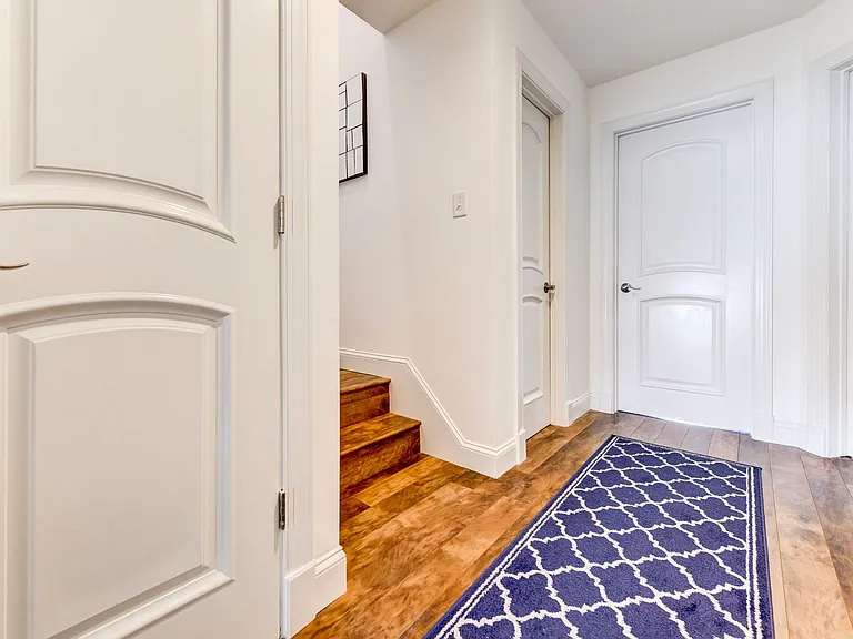 273 S Pickett St #402 — Photo 2