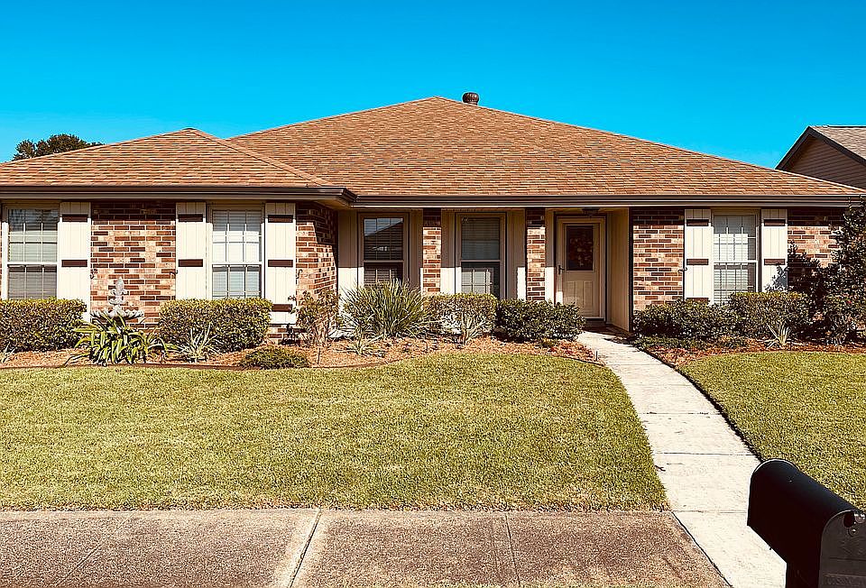 1st image of 1601 Armagh Dr