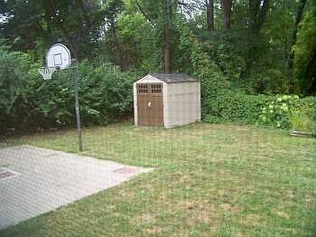 5th image of 1813 43rd Ave NE