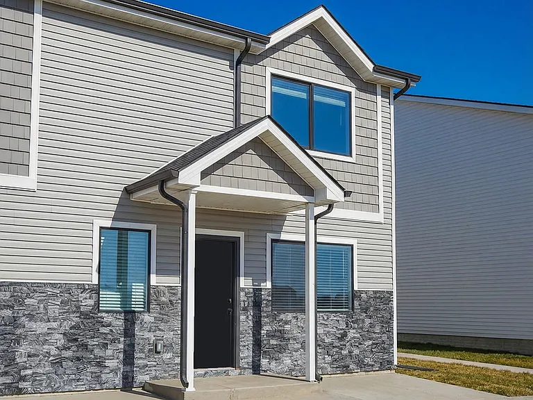 14405 Springbrook Trl #1 — Photo 2