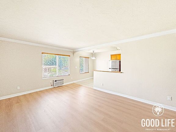 2nd image of 792 Avocado Ave Unit 44