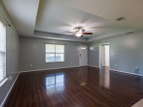 5th image of 4080 Haydens Way