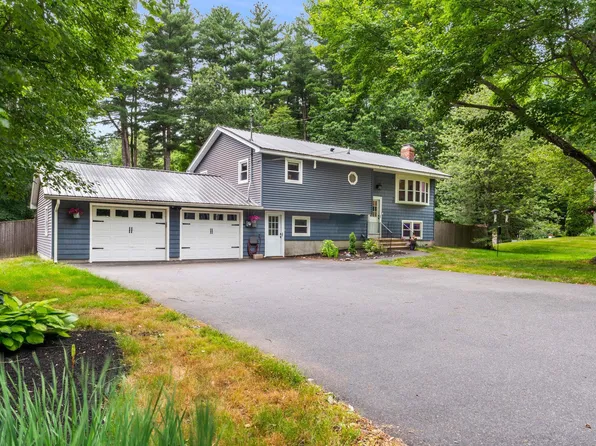 122 Exeter Road, Hampton, NH 03842